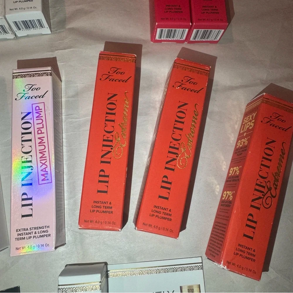 17 x too faced lip bundle